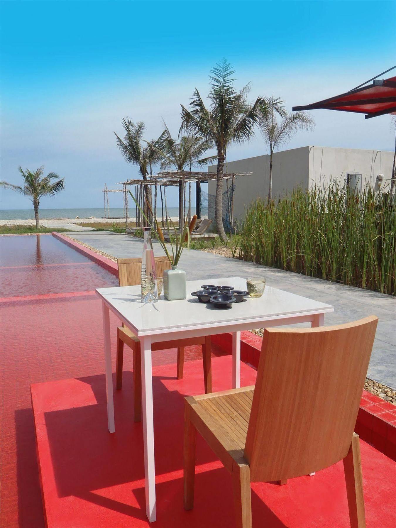 Red Z The Ocean Otel Puk Tian Dış mekan fotoğraf