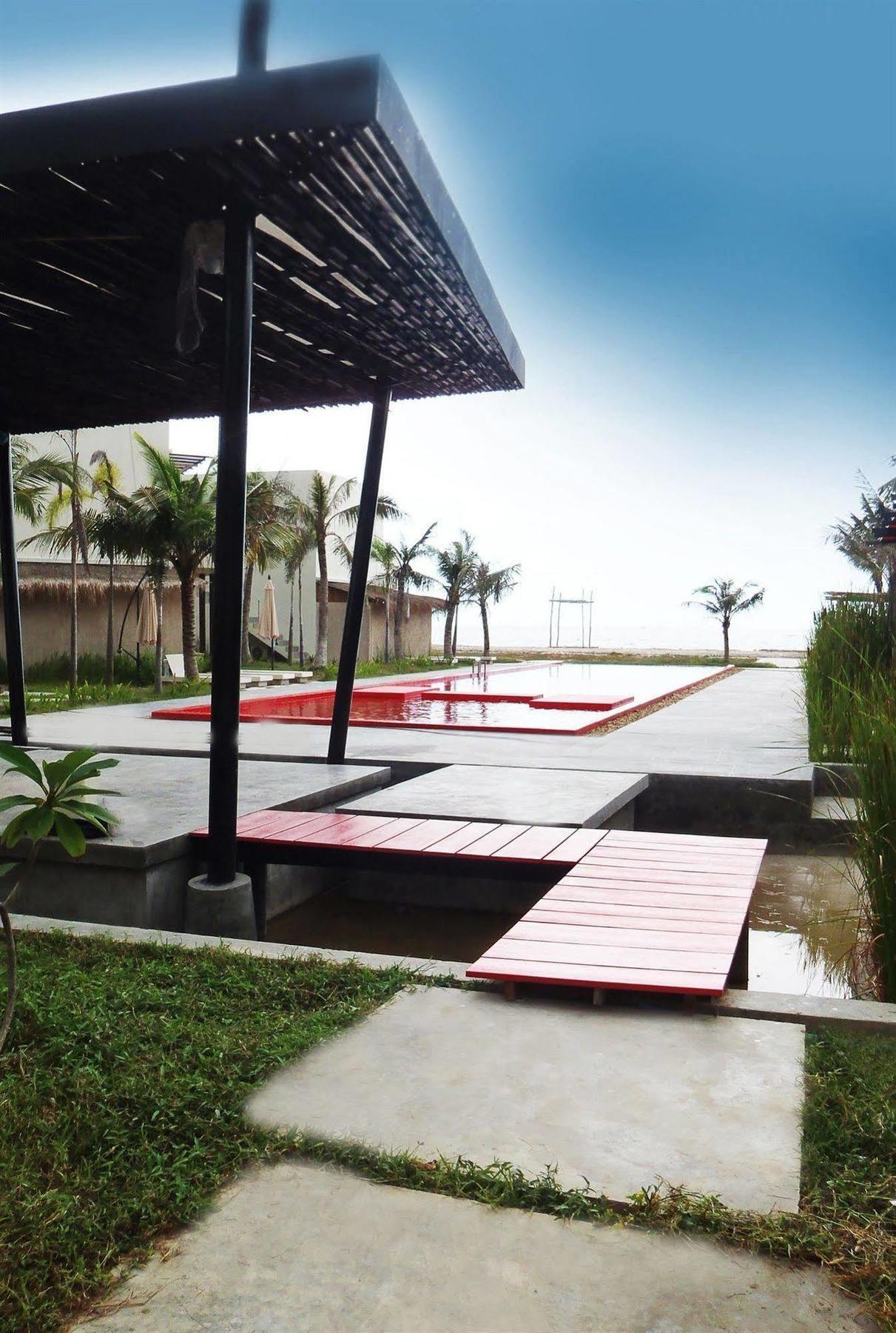 Red Z The Ocean Otel Puk Tian Dış mekan fotoğraf